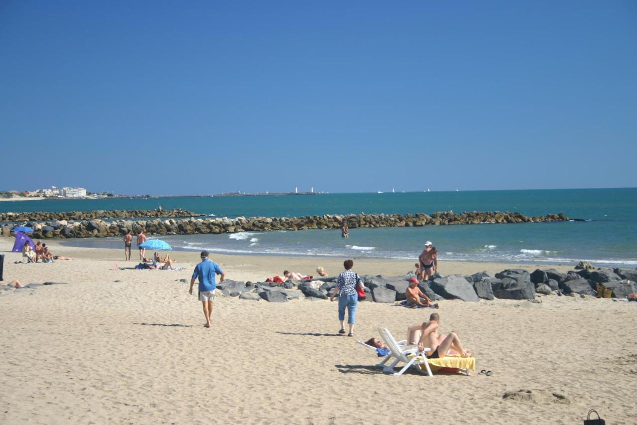 Vias-Plage Camping Les Salisses Quality Holidays 외부 사진